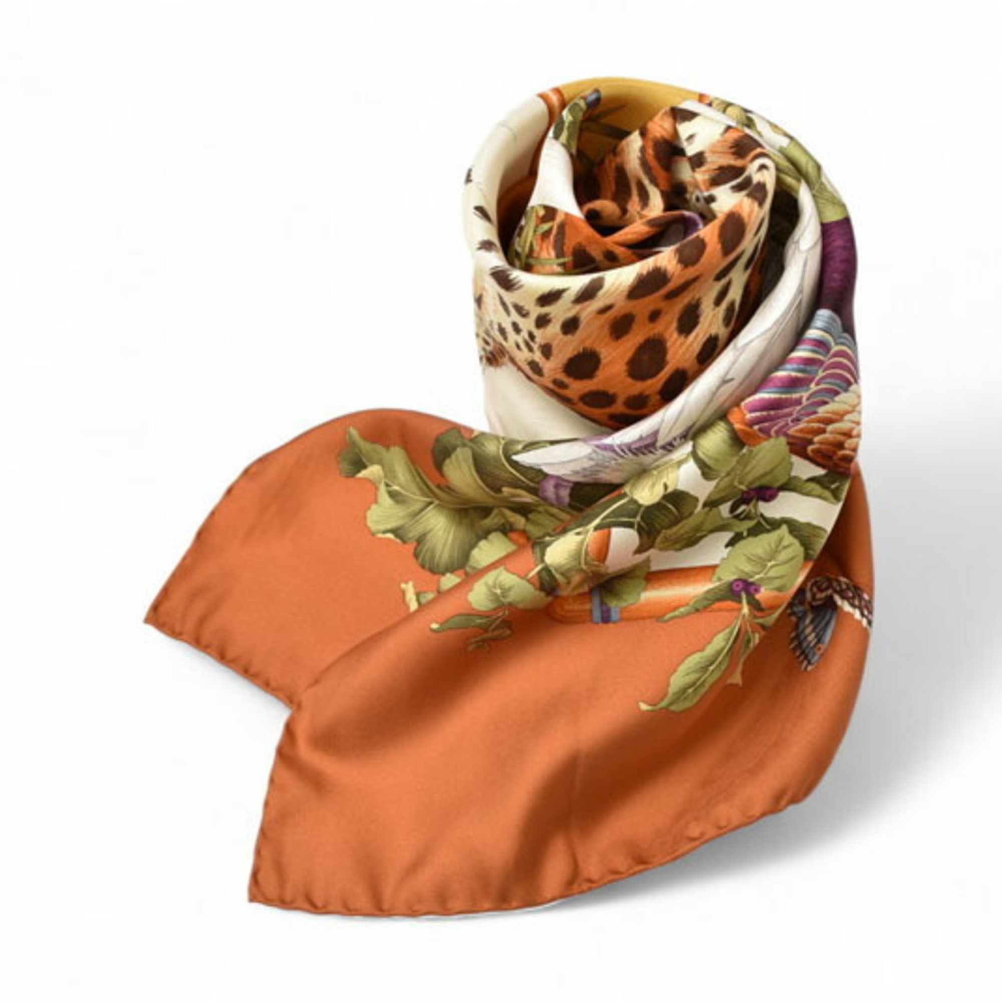 Salvatore Ferragamo scarf/muffler with animal motif, leopard print, and savannah pattern.