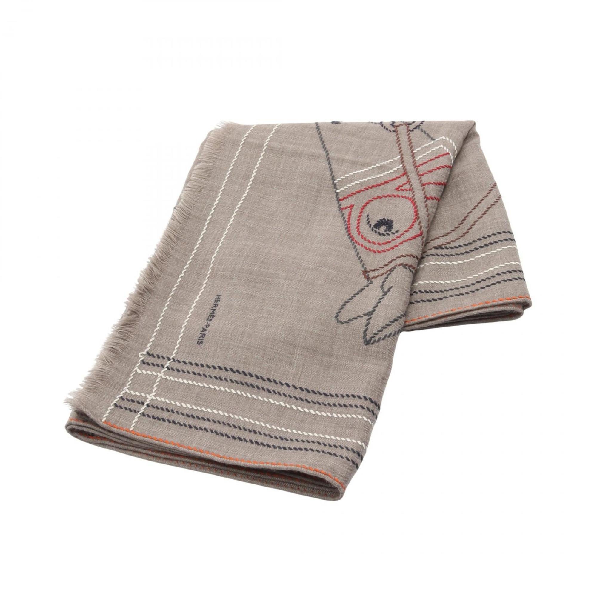 Hermes HermÃ¨s Cheval a la Couverture Rectangle Scarf/Shawl, Silk, Cashmere, Women’s, Beige, Multicolor