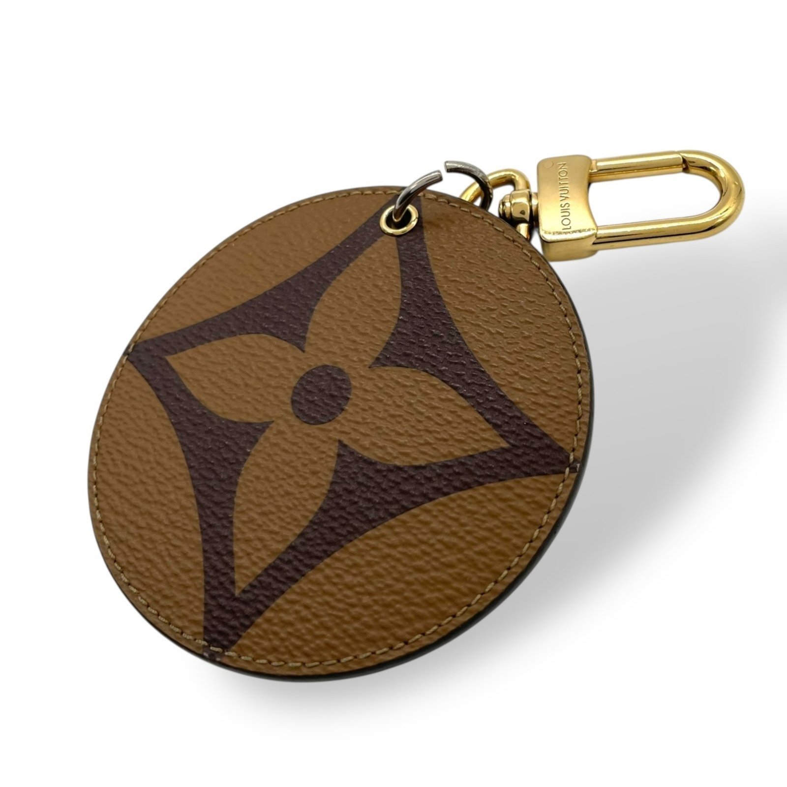 Louis Vuitton Monogram Giant Il Stre Keychain Bag Charm, Round, Gold Hardware, M5