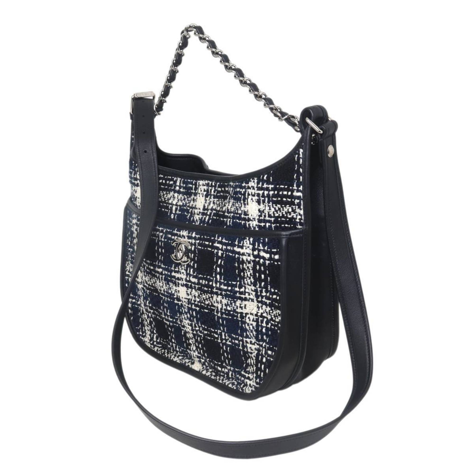 CHANEL 2-way shoulder bag, GC Seal Tweed Matelasse, Navy and White Cotton, 25832816