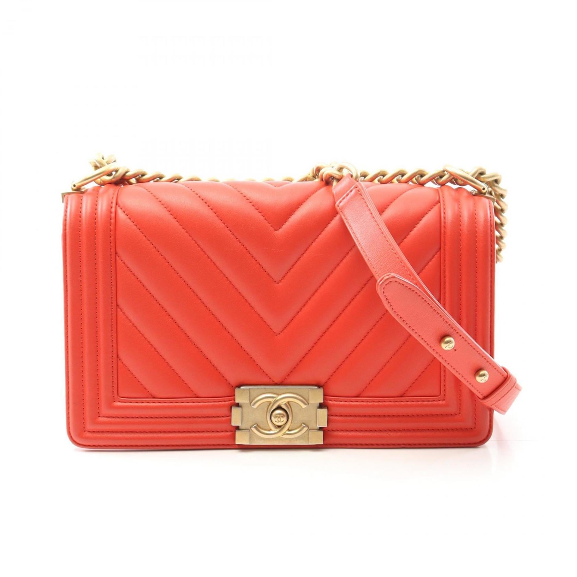 CHANEL Boy Chanel Chevron V-Stitch Shoulder Bag in Lambskin Leather, Women’s, Red