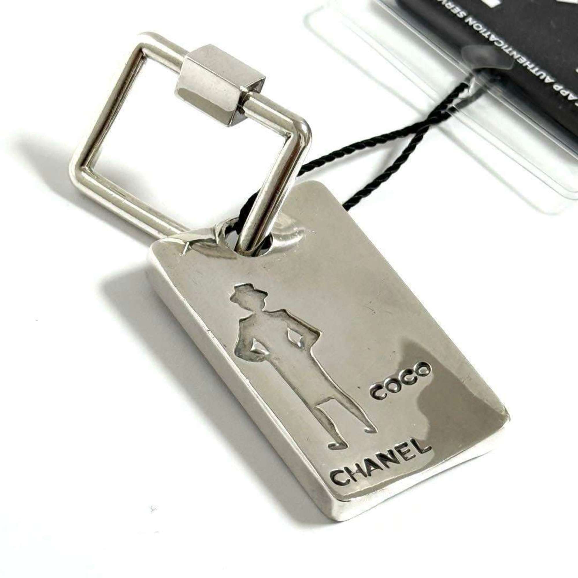 Vintage Chanel key ring, holder, charm, silver