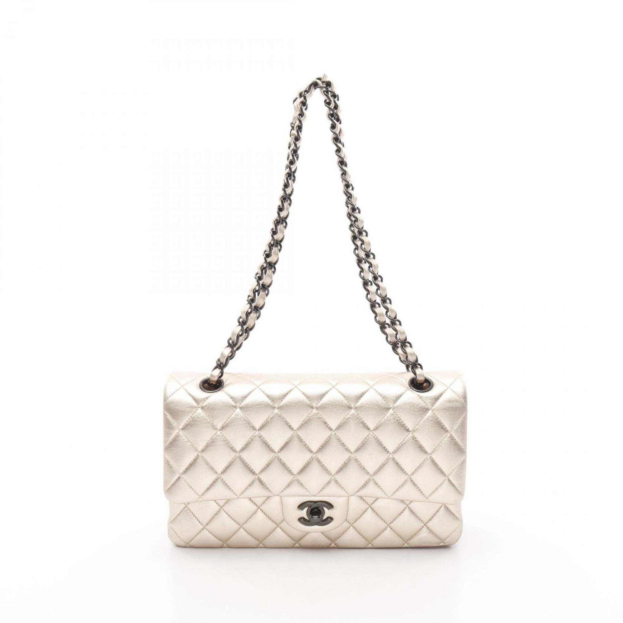 CHANEL Matelasse Double Flap Shoulder Bag in Lambskin Leather, Gold