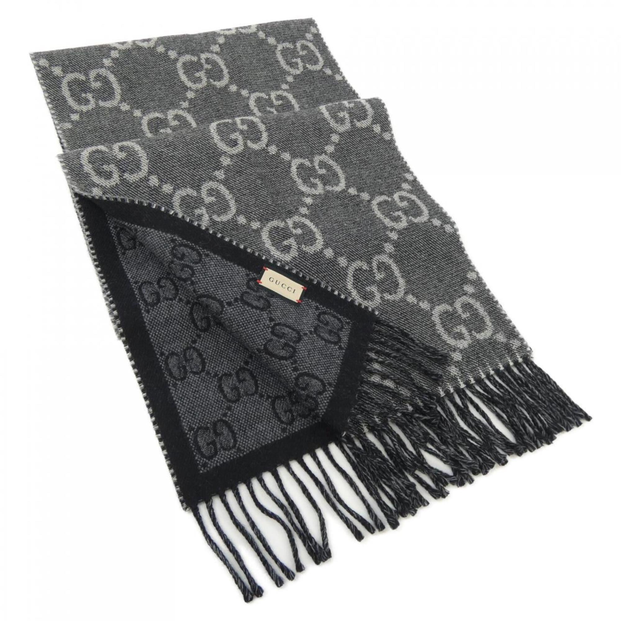 Gucci 6766104G200 scarf