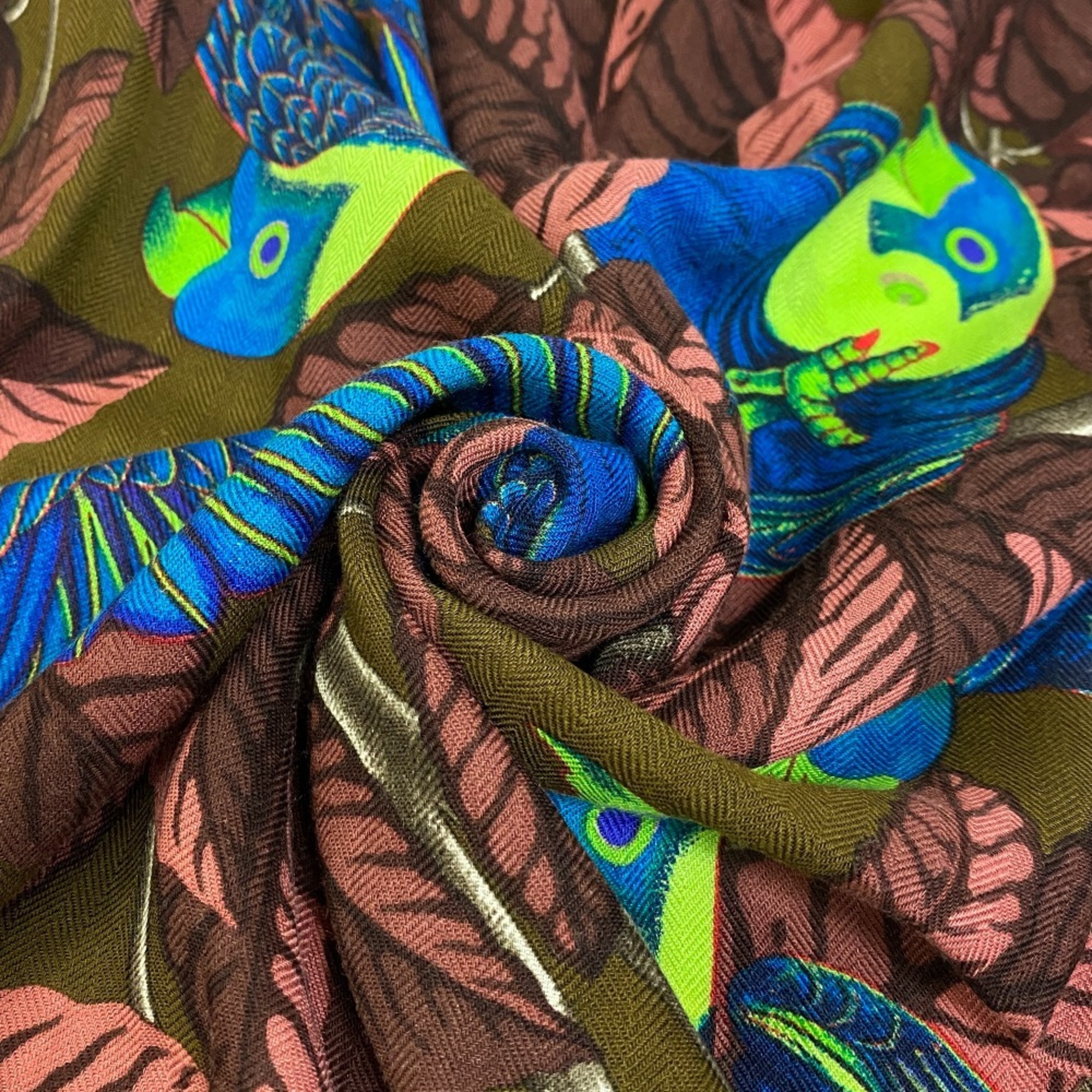 HERMES CarrÃ© Jean 90 “les perroquets” Parrot Scarf Muffler Multicolor Unisex